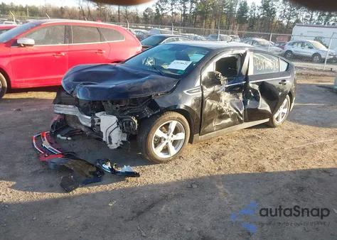 2014 Chevrolet Volt z USA, uszkodzony, nr VIN 1G1RE6E45EU164988